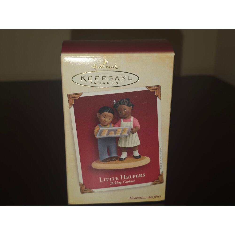 Hallmark Keepsake Little Helpers Baking Cookies 2005